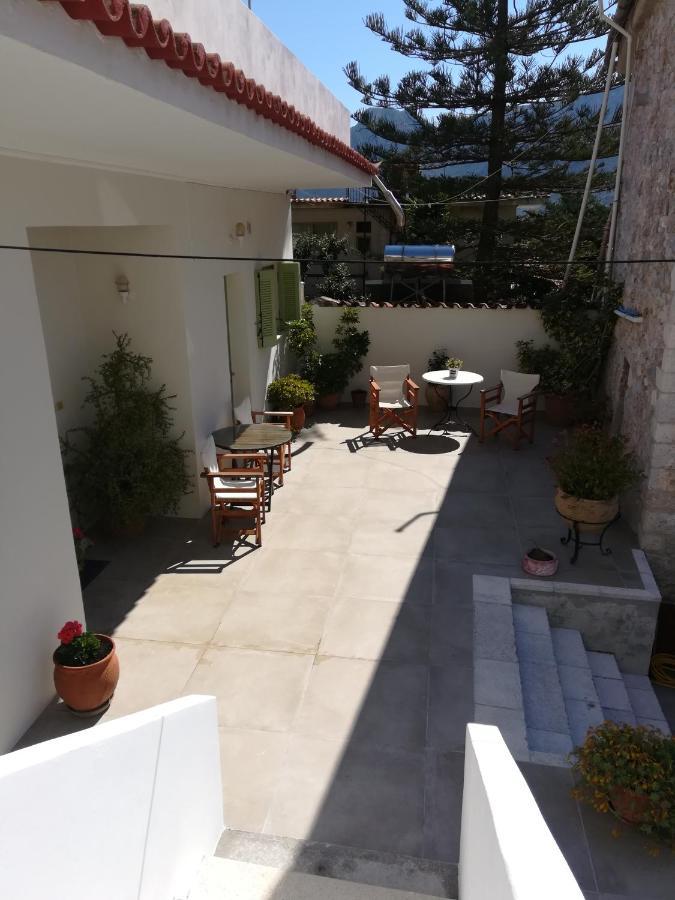 Danesi House Apartment Leonidio Exterior photo